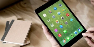 Полный обзор свежей яблочной IOS 7