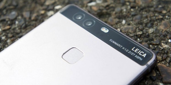 Новый Huawei P10 с более тонкой рамкой и вторым дисплеем