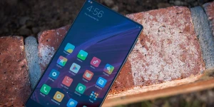 Xiaomi Mi Mix 2: встроенный в дисплей сканер отпечатков пальцев и релиз во второй половине 2017