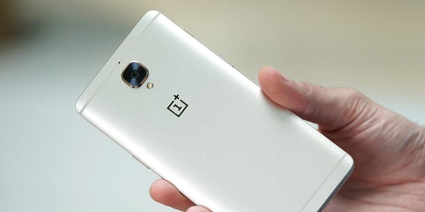 Генеральный директор OnePlus показал скриншот OnePlus 5, который работает на HydrogenOS