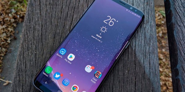 Samsung Galaxy S9 может получить необычный сканер отпечатков пальцев