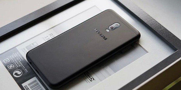 Появились реальные фото Samsung Galaxy C8 со всех сторон