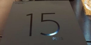 Слиты изображение и цена юбилейного Meizu 15 Plus