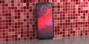Motorola запускает первый 5G смартфон Moto Z3 уже 16 августа