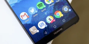 Особенности грядущих Mate 20: графеновое охлаждение, до 70% за 30 минут, разблокировка голосом и многое другое