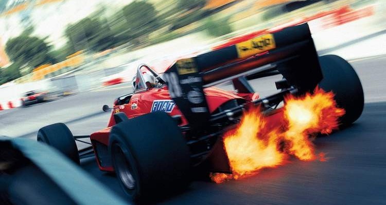 На iOS вышла гонка F1 Mobile Racing от Codemasters, Android-релиз уже скоро