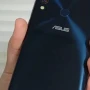 Первые фото Asus Zenfone 6 — без выреза и со сканером отпечатков пальцев на подбородке
