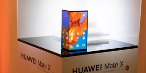 Huawei представила впечатляющий Mate X со сгибаемым дисплеем за 170 000 рублей