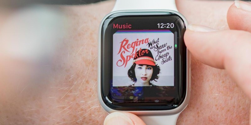 Представлены Apple Watch Series 5 с всегда-активным экраном и компасом в титановом и керамическом корпусах