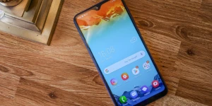 Представлен бюджетный Samsung Galaxy M10s за 8500 рублей