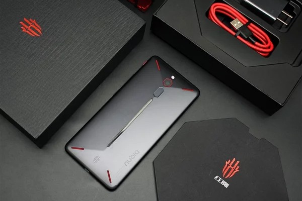 Следующий игровой смартфон Nubia Red Magic 5G получит экран с частотой 144 Гц