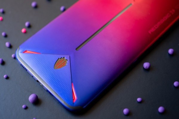 Nubia Red Magic 5G может получить 16 ГБ ОЗУ, 80-ваттную зарядку и Sony IMX686