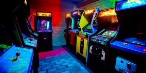 20 февраля в App Store выйдет Quadracade, где нужно играть в 4 игры одновременно