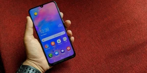 В сентябре может появиться первый смартфон Samsung Galaxy с батареей на 6800 мАч