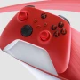 Microsoft показала беспроводной контроллер Xbox в красном цвете с запоминанием настроек