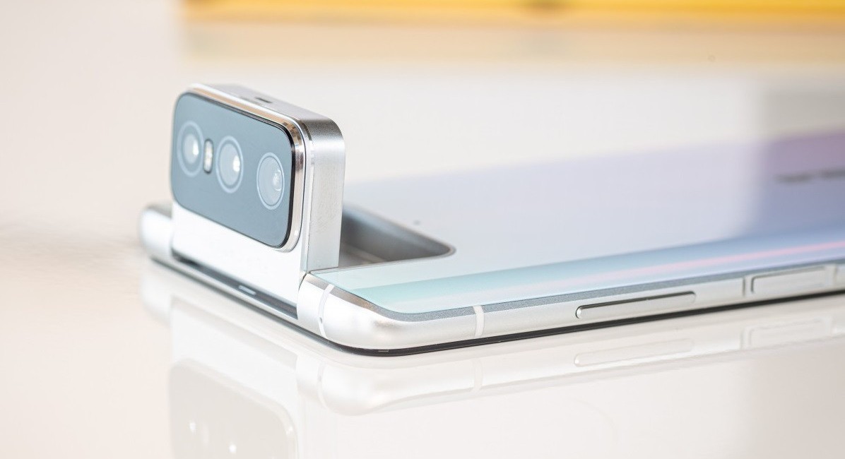 Компактный ASUS ZenFone 8 Mini замечен на Geekbench с процессором Snapdragon 888