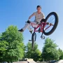 Делаем трюки на велобайках в Flip Rider - BMX Tricks на фоне Байкала
