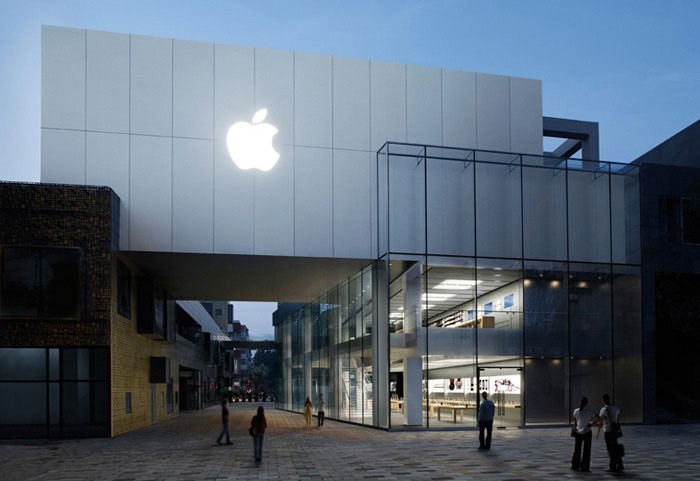 Производство Apple iPhone под угрозой из-за локдауна в Китае