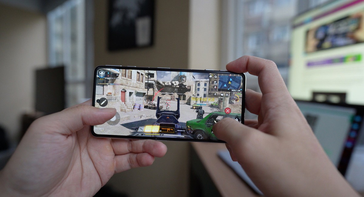 смартфон poco для игр. Xiaomi poco f f 4 gt. смартфон poco для игр. смартфоны xiaomi блэк шарк 3. Poco с игровыми кнопками.