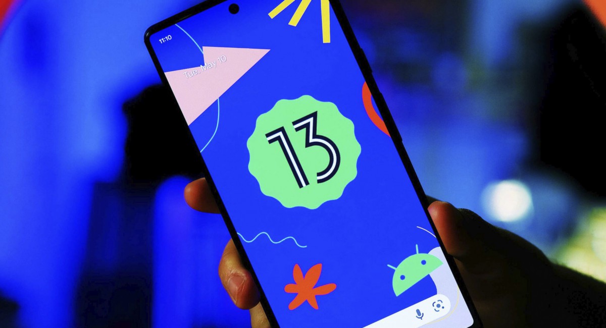 Андроид 13 не позволяет скачивать крупные игры в обход Google Play