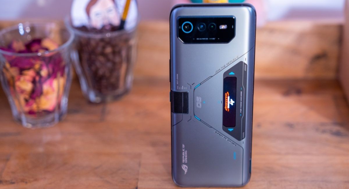 ASUS ROG Phone 7 Pro красуется на пресс-фото