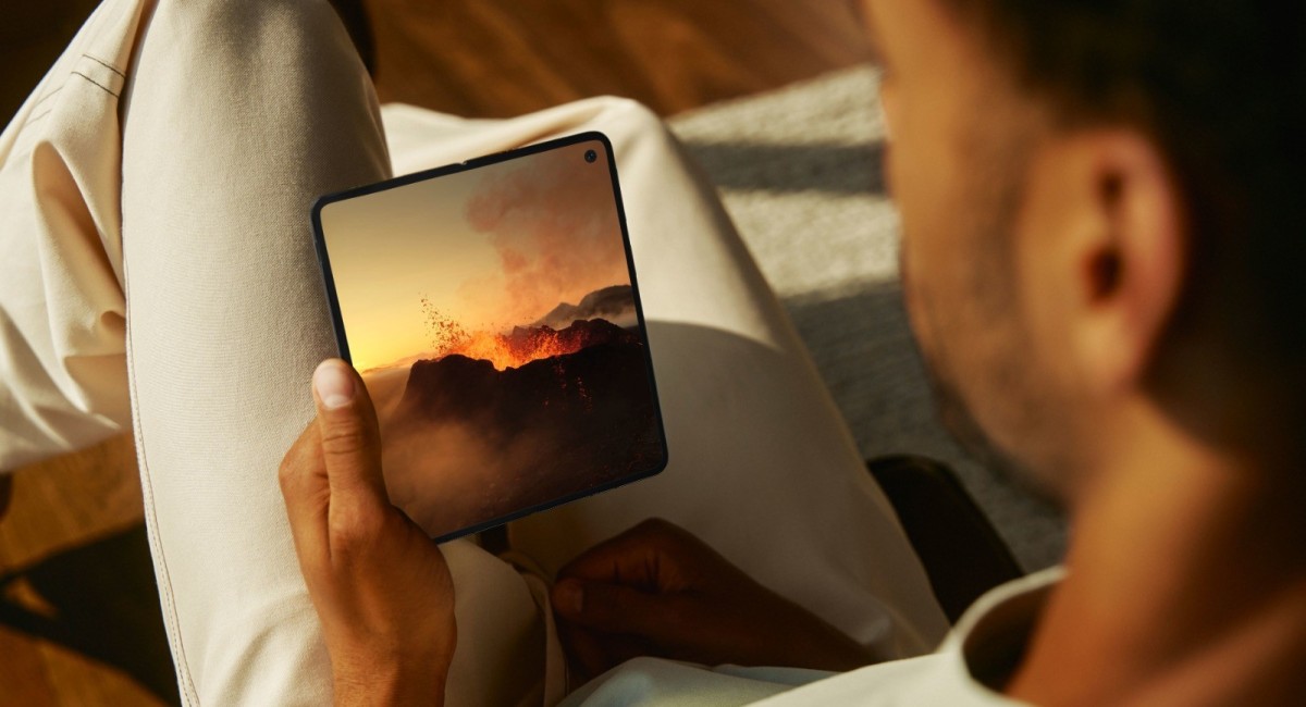 OnePlus Open — первый складной смартфон компании OnePlus