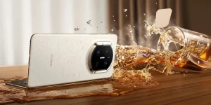 В Дубае показали флагманскую «раскладушку» Huawei Mate X7